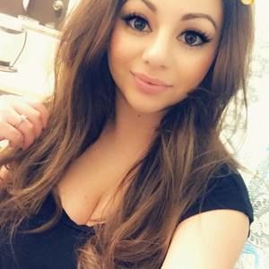 Meet your Posher, Kenia